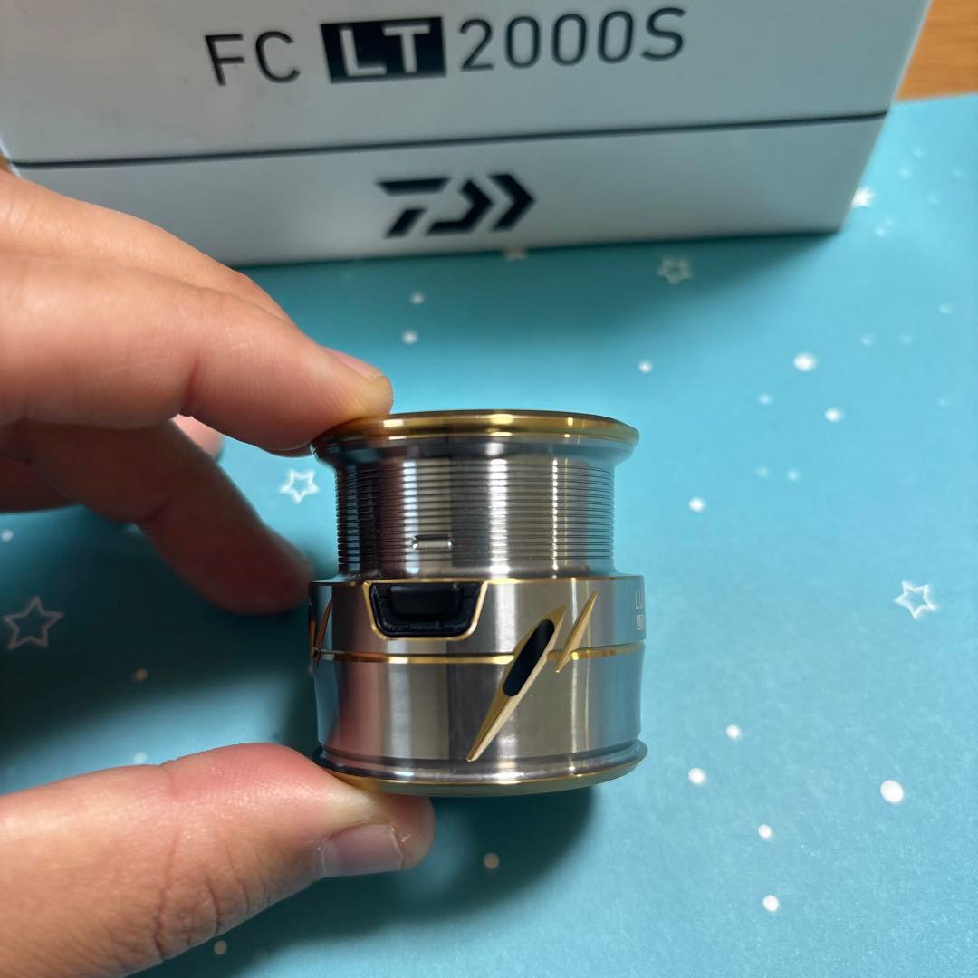 DAIWA LUVIAS FC LT2000S スピニングリール