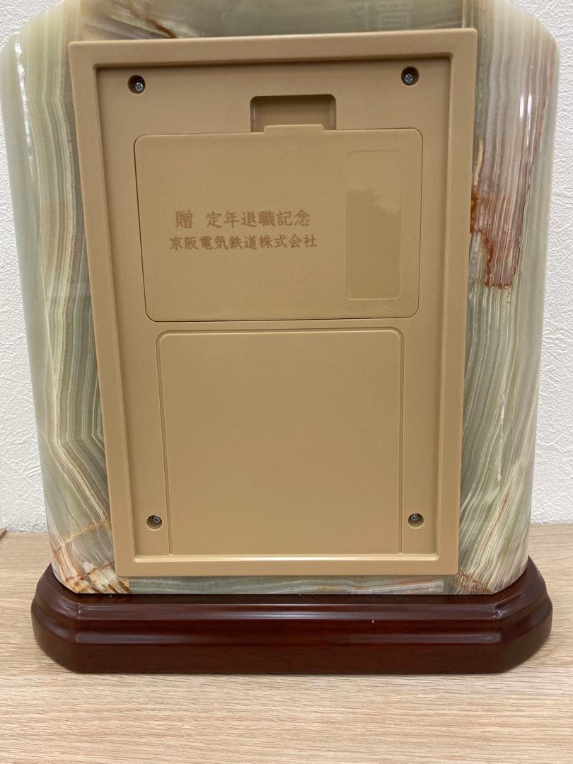 【最終価格】SEIKO EMBLEM HW590M 電波置時計