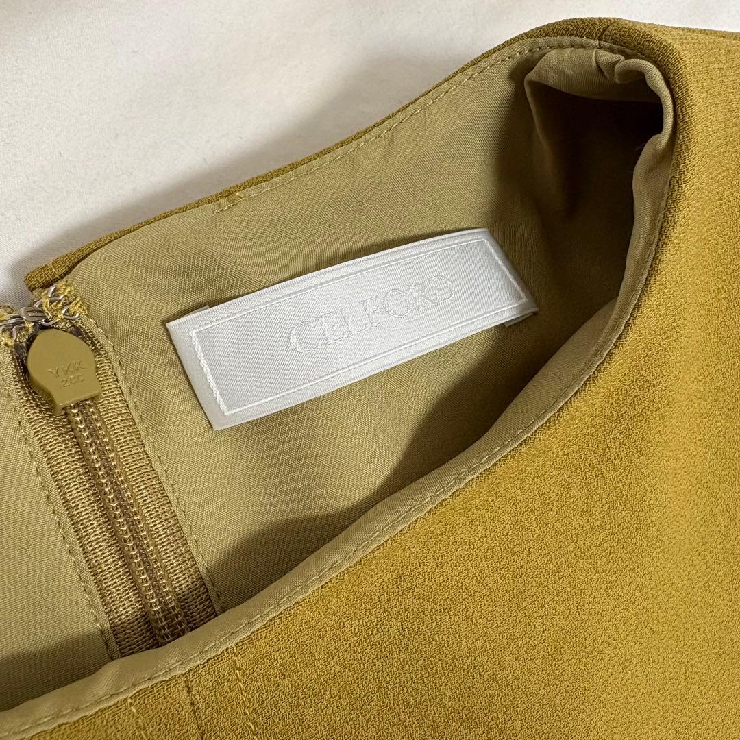 【新品未使用タグ付き】CELFORD/マント風ワンピース