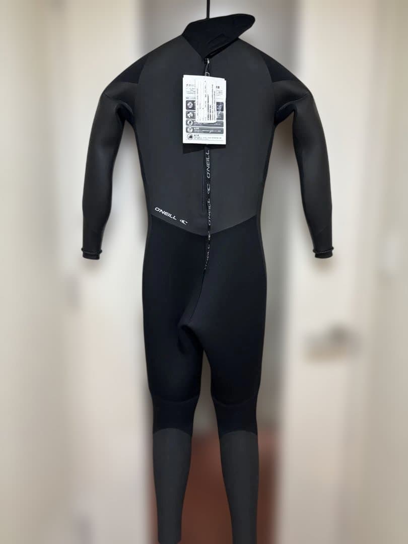 新品　未使用品　オニール　スーパーフリーク　バックジップ　セミドライ　Mサイズ