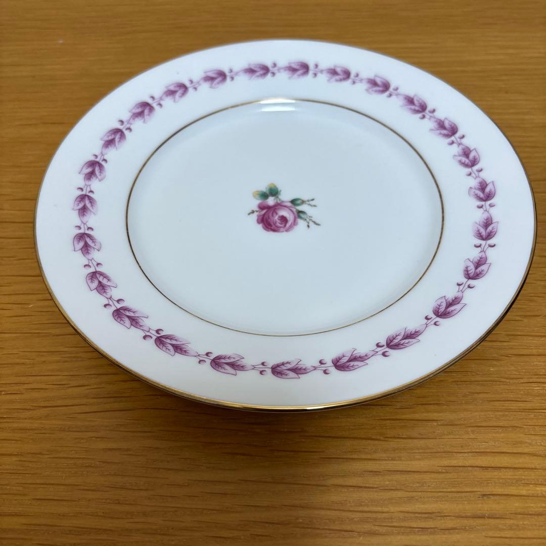 リチャードジノリ　カメリア　ティーC/S 、ケーキ&デザートプレート　カルテット