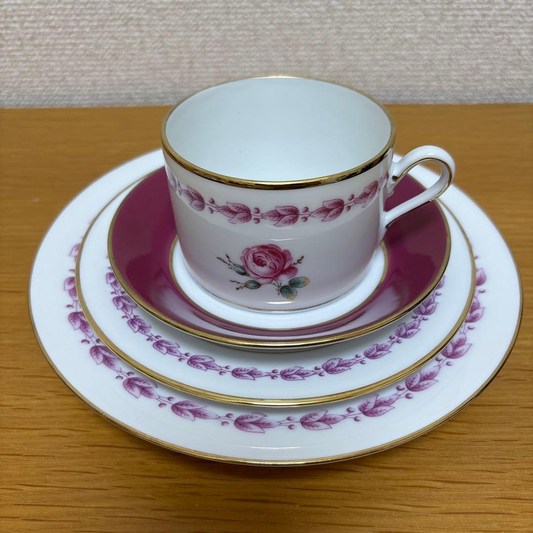 リチャードジノリ　カメリア　ティーC/S 、ケーキ&デザートプレート　カルテット