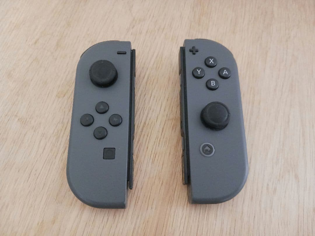 Nintendo Switch グレー　2024年8月購入