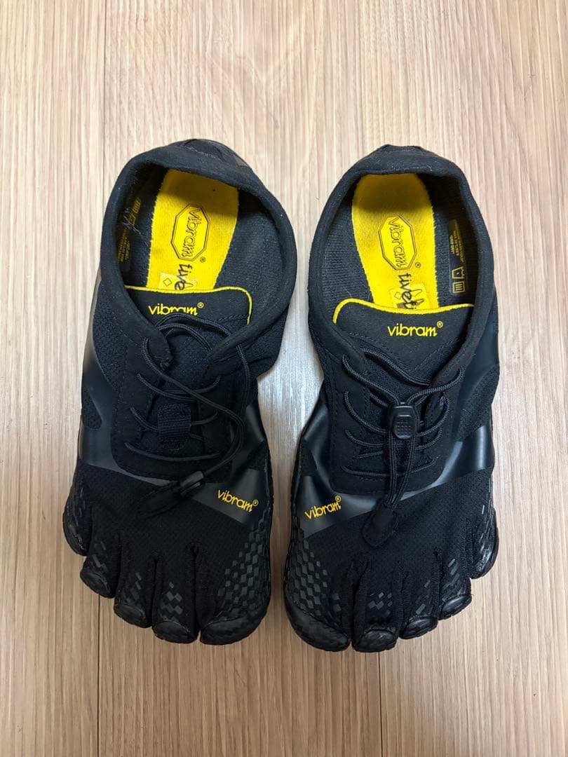 Vibram five fingersシューズ 25.5cm