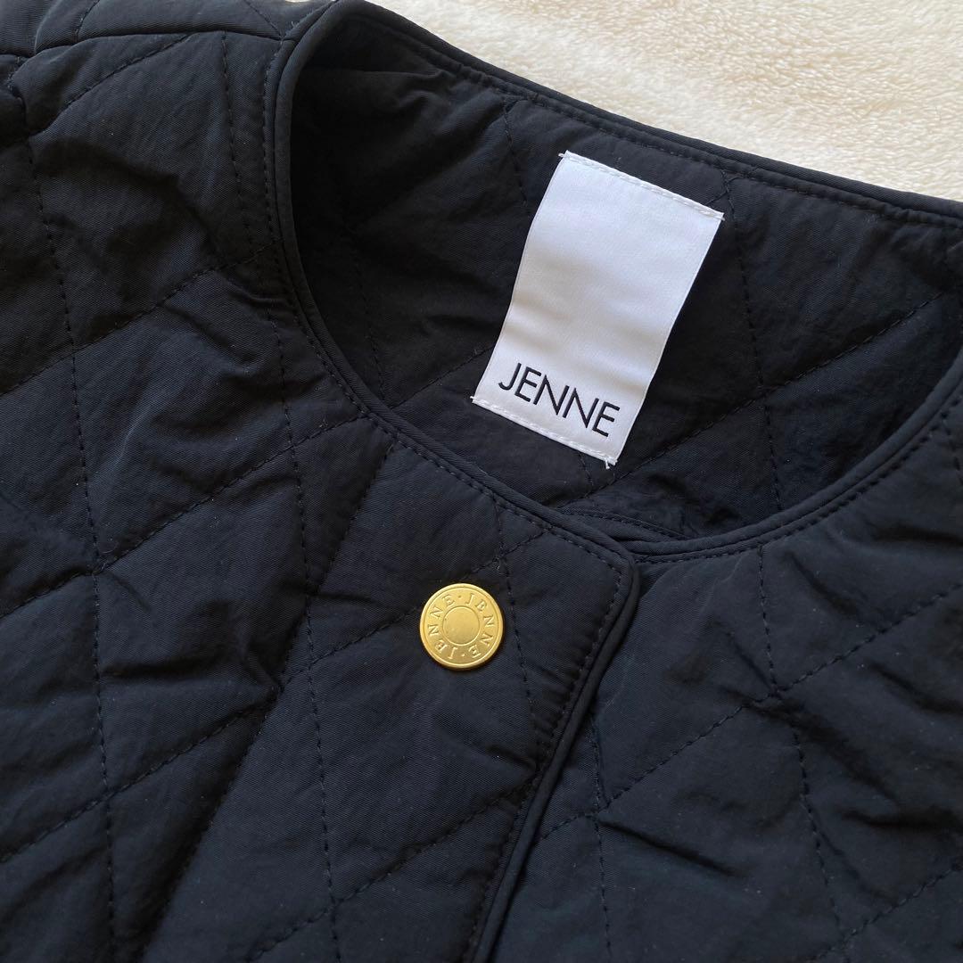 美品 JENNEジェンヌ 2WAY機能綿キルティングジレワンピース S ブラック