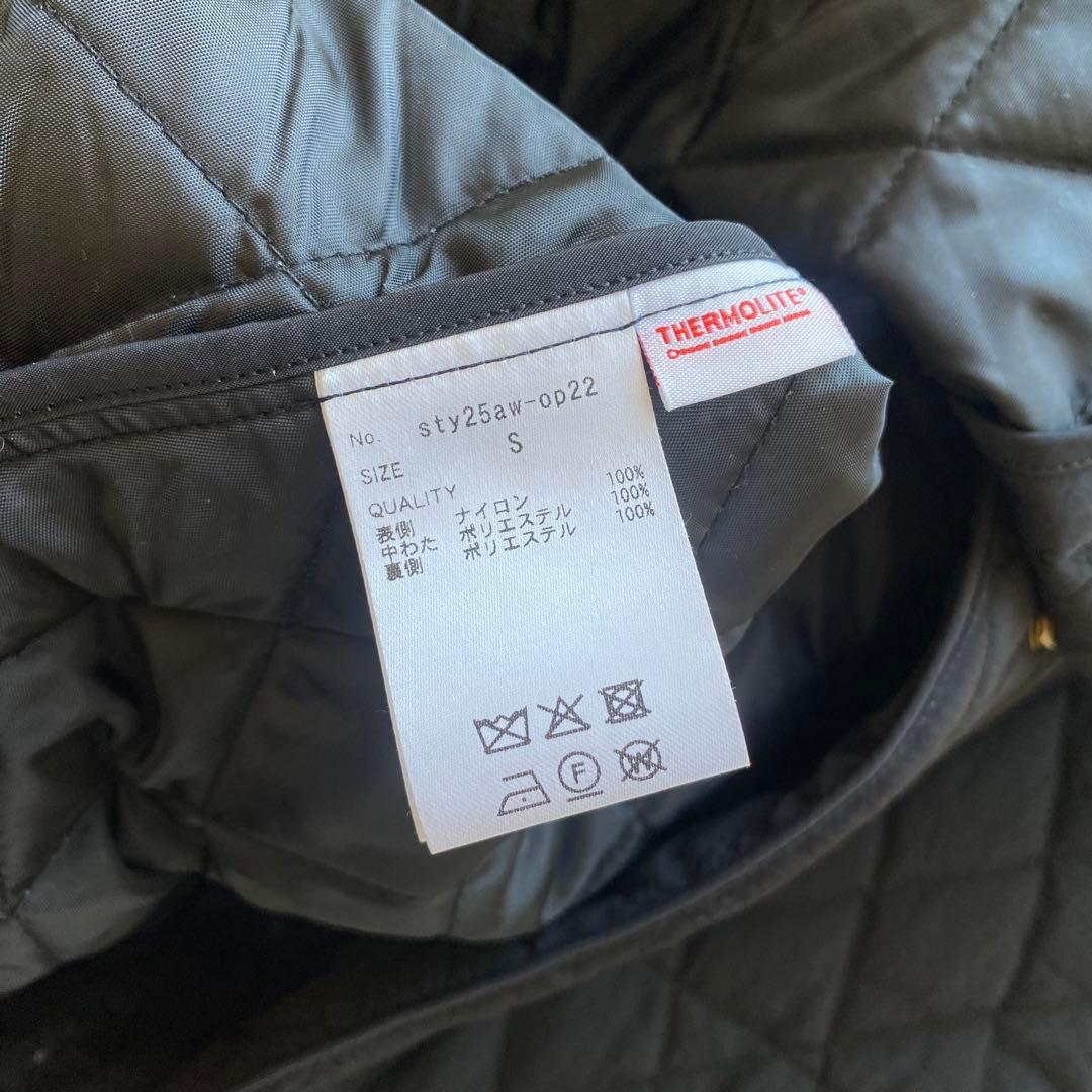 美品 JENNEジェンヌ 2WAY機能綿キルティングジレワンピース S ブラック