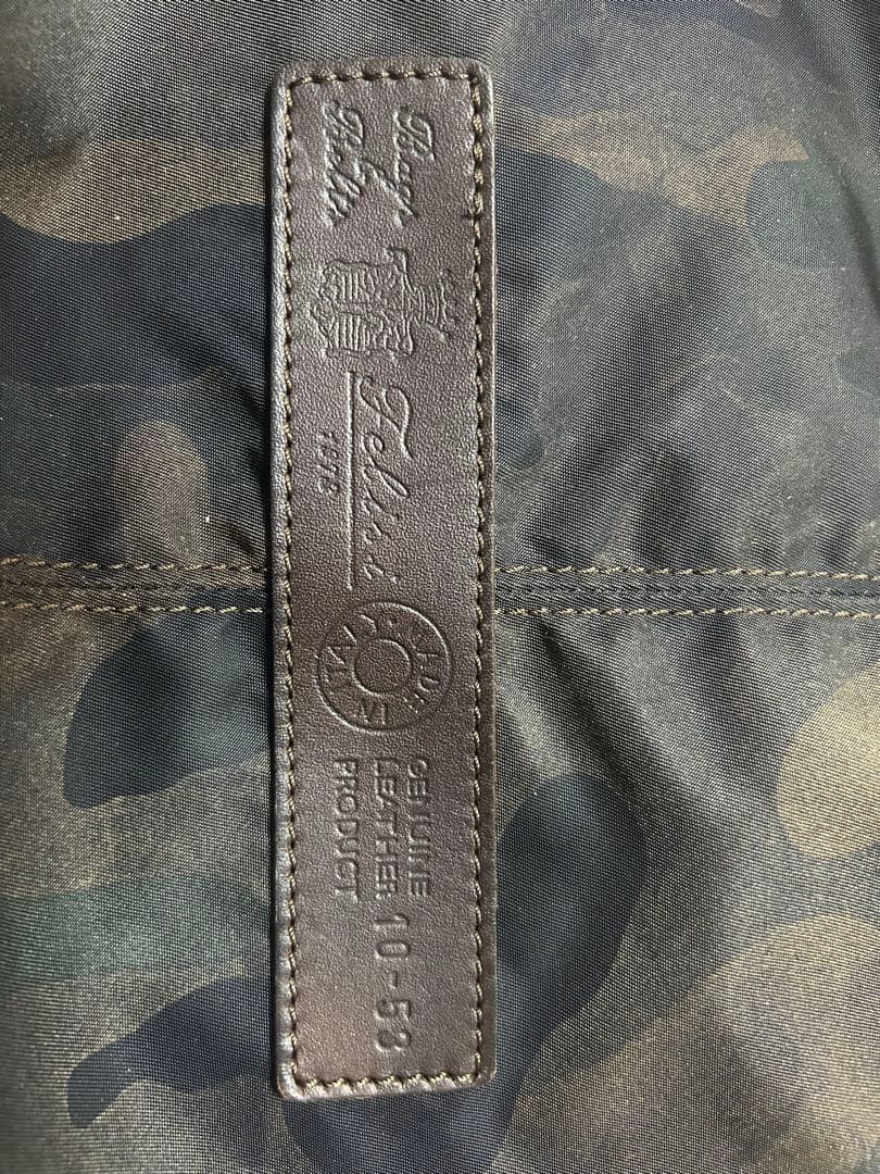 felisi バック