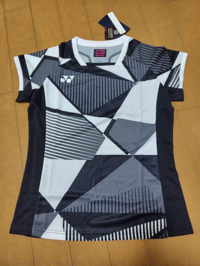YONEX レディースTシャツ