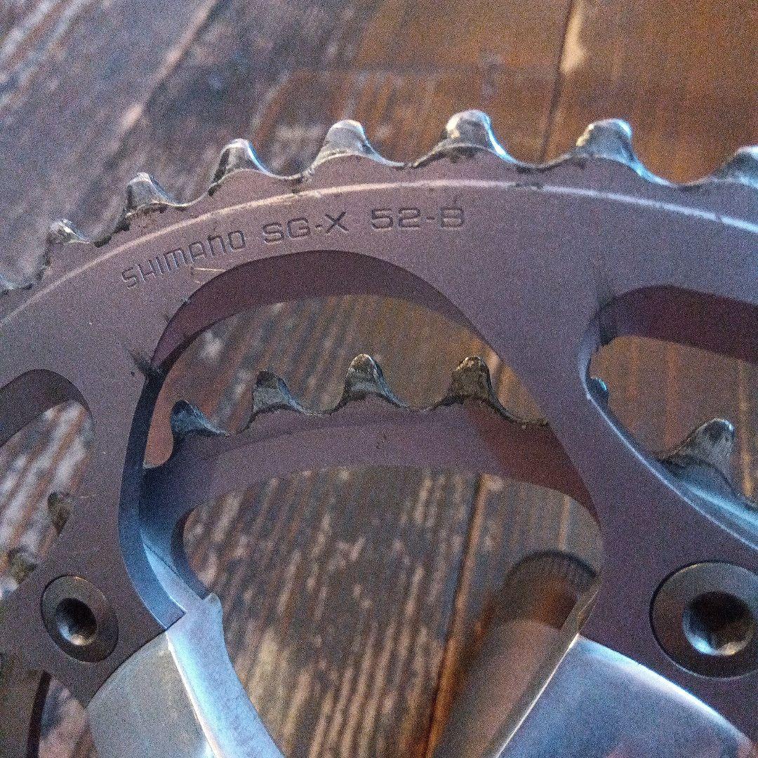 SHIMANO　クランクセット スプロケット付き