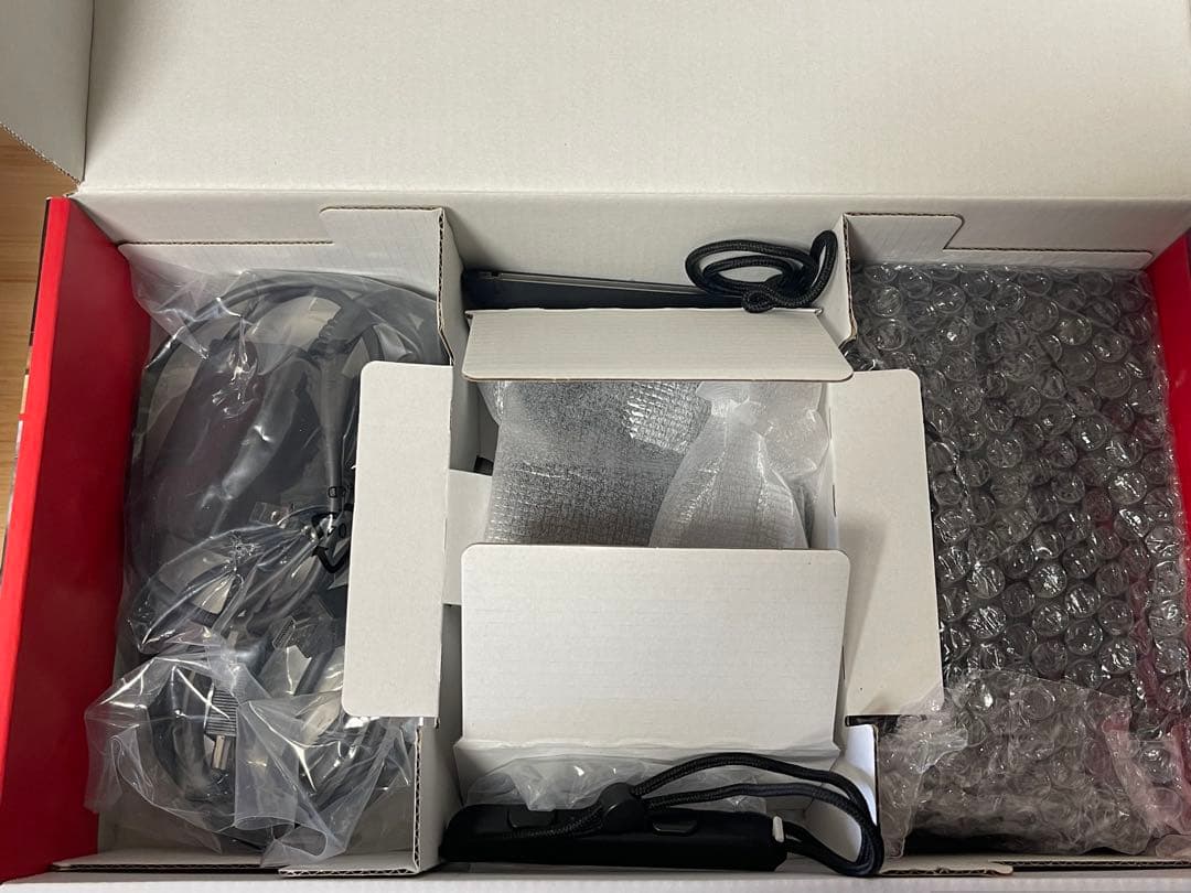 【付属品完備、プロコン、ケース付き】Nintendo Switch 本体 青/赤