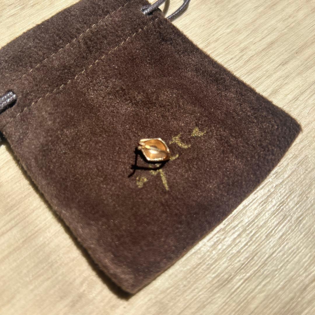 アガット　ゴールド リーフ型 ピアス(片耳のみ）