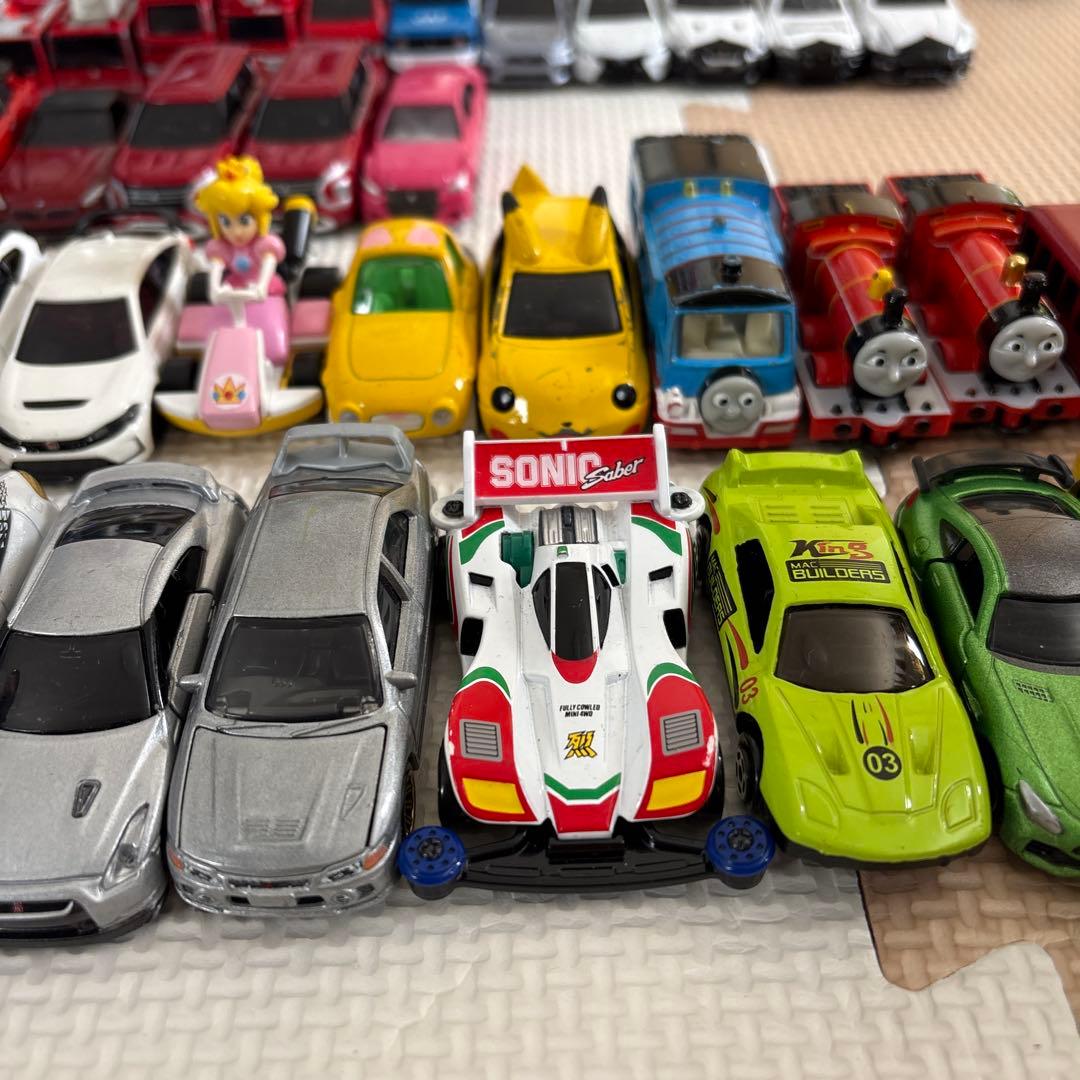 トミカ　ミニカー　まとめ売り　125台　大量　美品多数✨