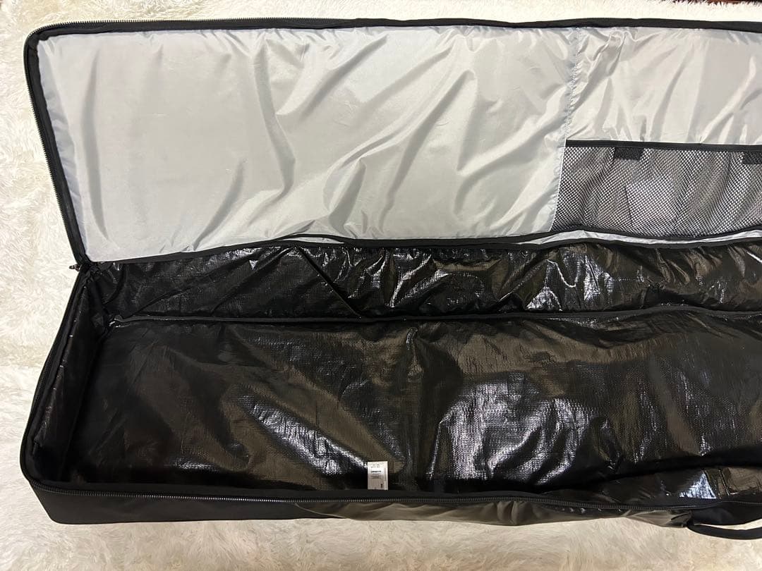 希少 パタゴニア ブラックホール スノーローラー スノーボード スノーバッグ