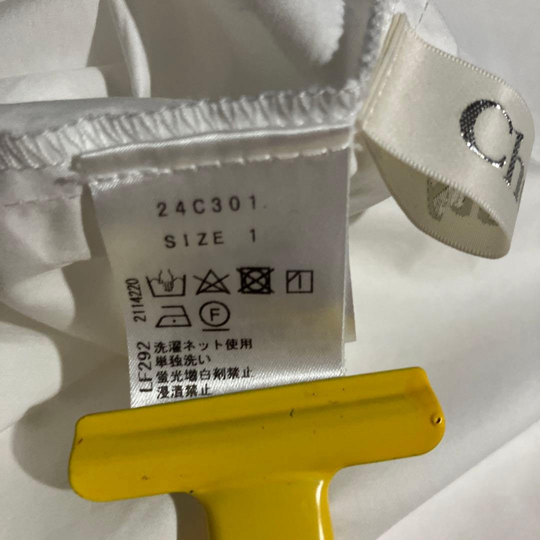 チェスティ白コットン✖️花のレース✖️フリル 袖にレース♡１-Mふんわりシルエット♡