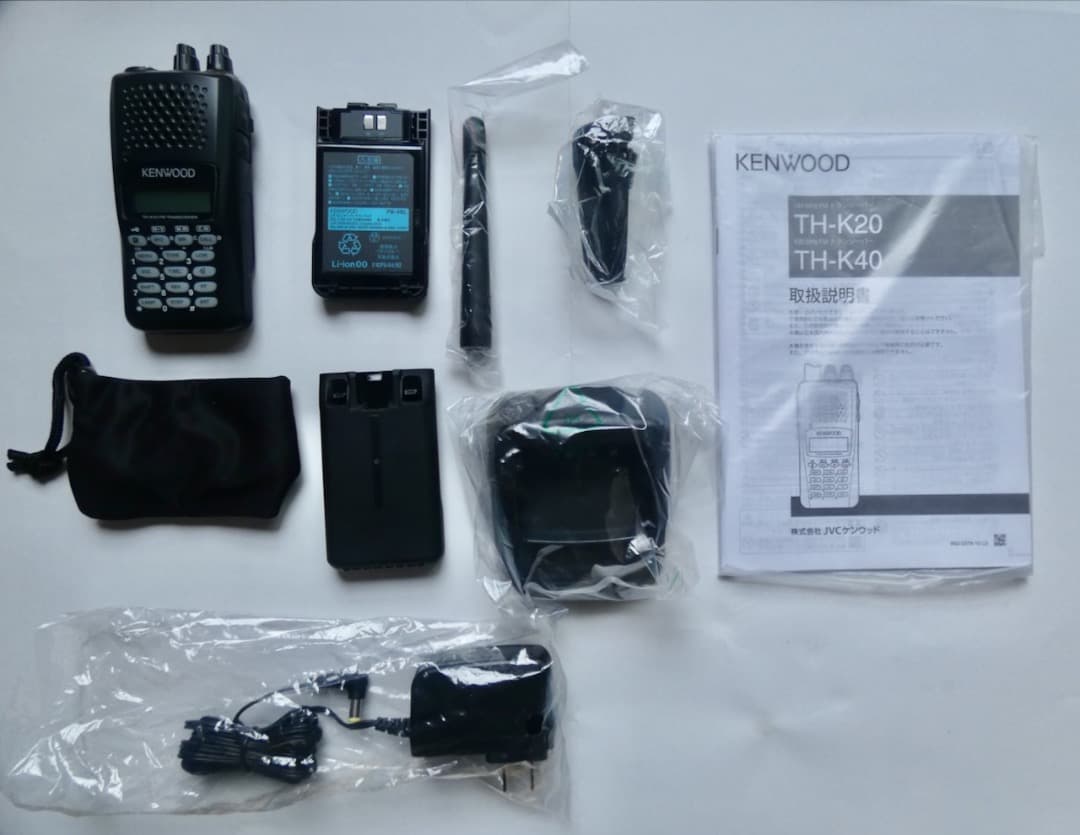 Kenwood TH-K40 430Mhz FMトランシーバー