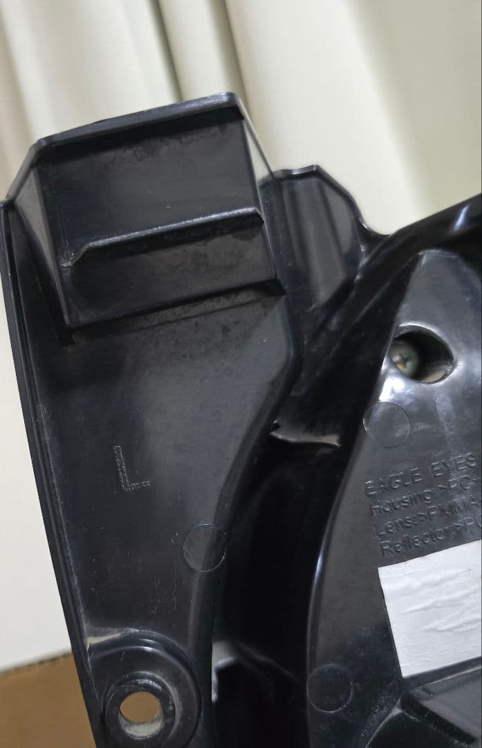 415 コブラ　ハイエース 200系 　テールランプ 左用