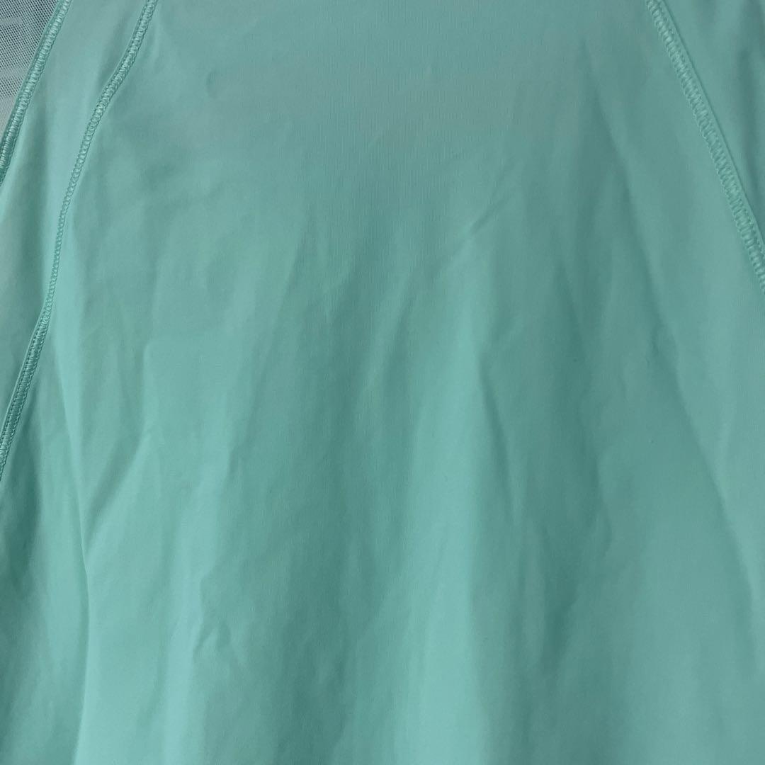 ルルレモンlululemon グリーンスカルプタンクトップ　サイズ6