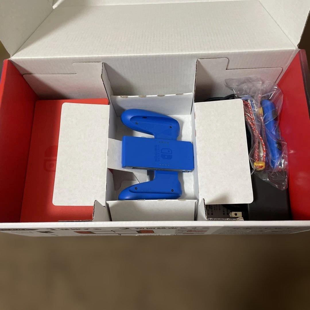 Nintendo Switch マリオレッド✖︎ブルー　セット