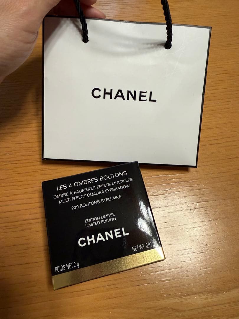 ＊*＊様 CHANEL LES 4 OMBRESBOUTONSアイシャドウ特別限