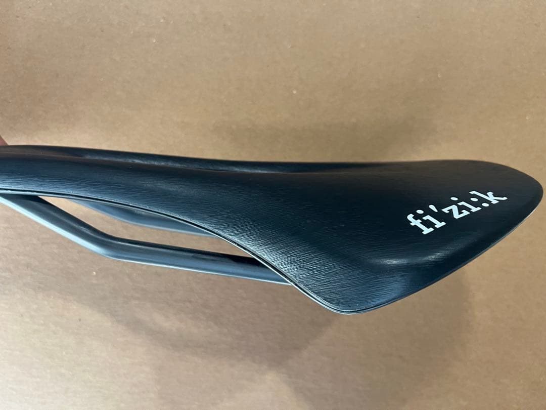 フィジークANTARES VENTO 00 カーボンレール(超軽量)118g
