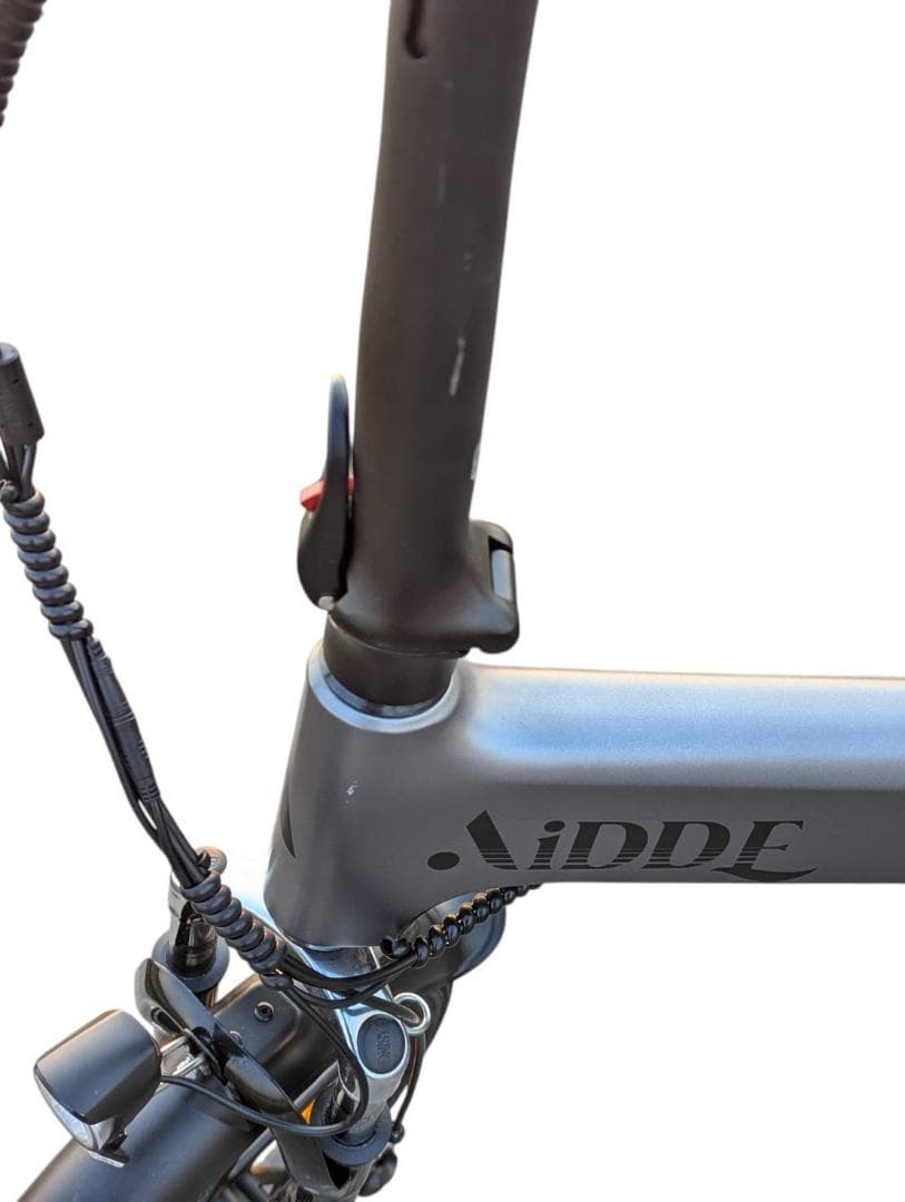 【訳あり】　AiDDE 電動自動車 電動アシスト自転車 折りたたみ式 16インチ