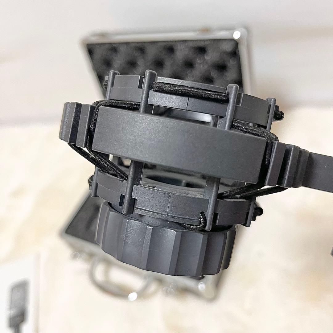 【極美品】AKG C214 コンデンサーマイク ショックマウント ケース付き
