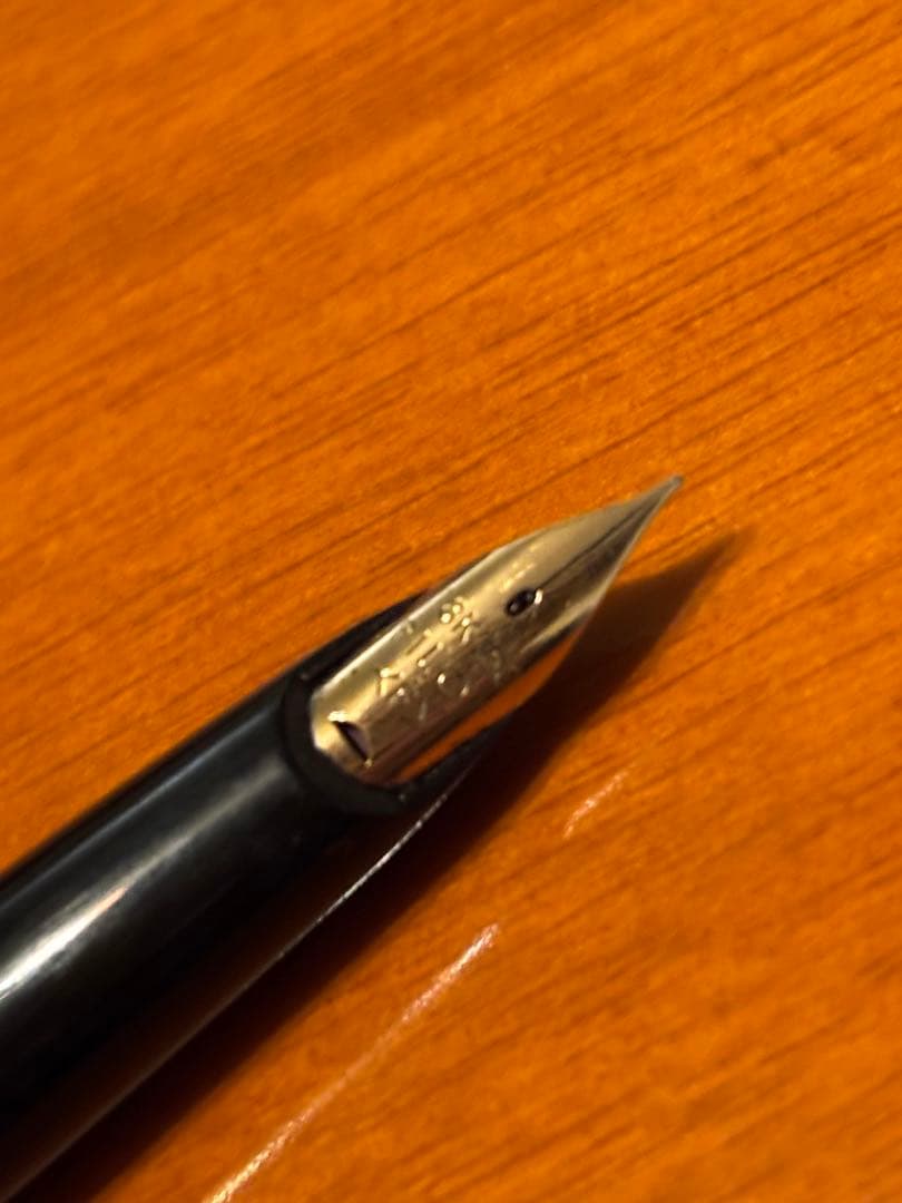 PILOT パイロット 万年筆 Elite エリート 18K 750 ブラック
