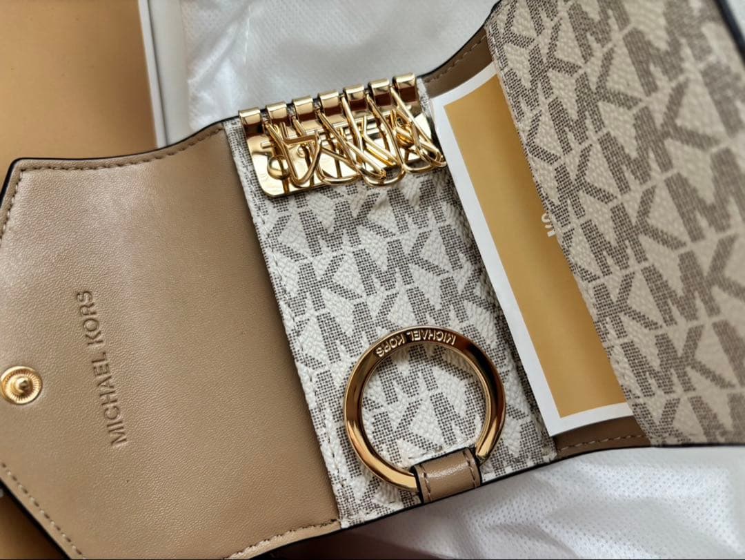 MICHAEL KORS キーケース ベージュ/ホワイト