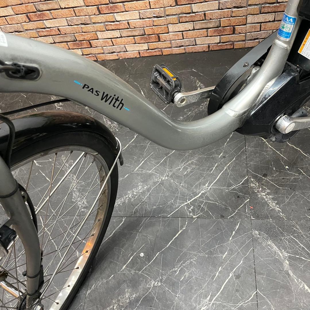 【44】電動自転車 YAMAHA With シルバー 26インチ