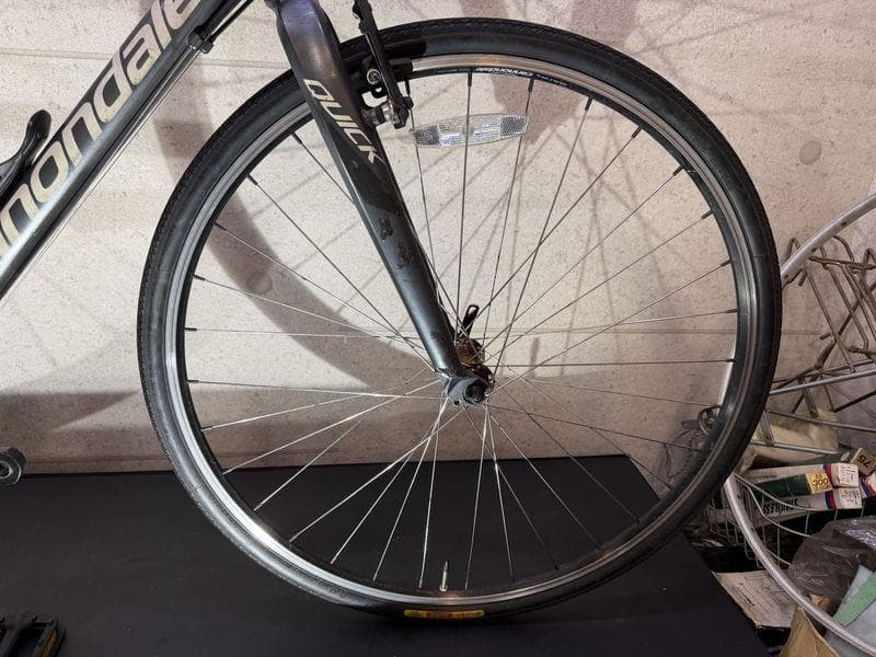 cannondale QUICK 5　S アルミ