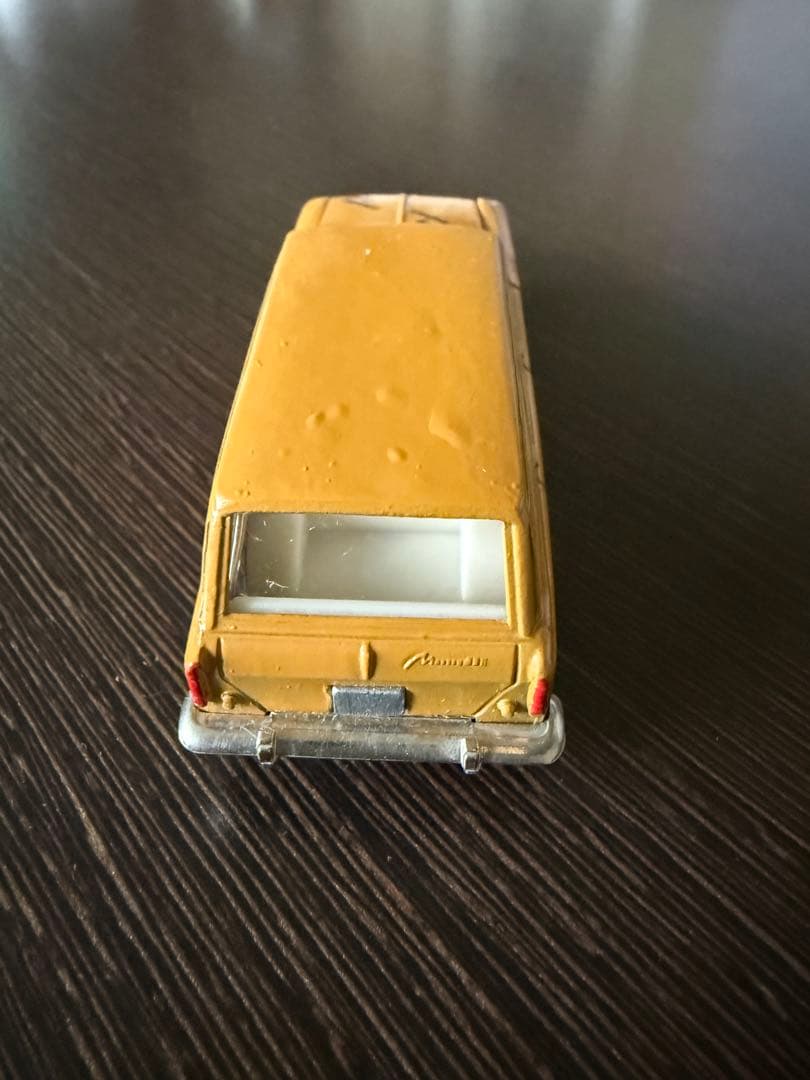 ソ連製　ミニカー　モスクヴィッチ426