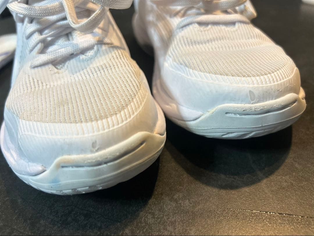 ASICS GLIDE NOVA FF 4 ホワイト/ブルー　半額