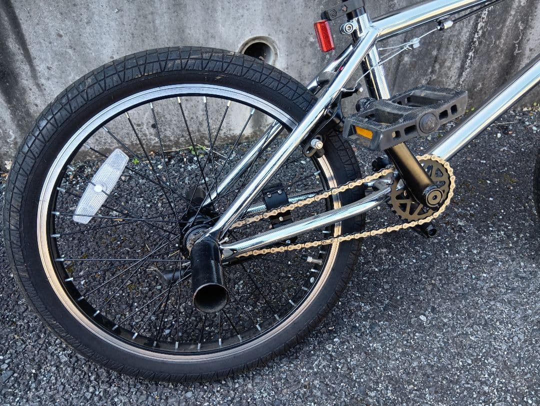 20インチ BMX 自転車 シングルギア ストリートバイク