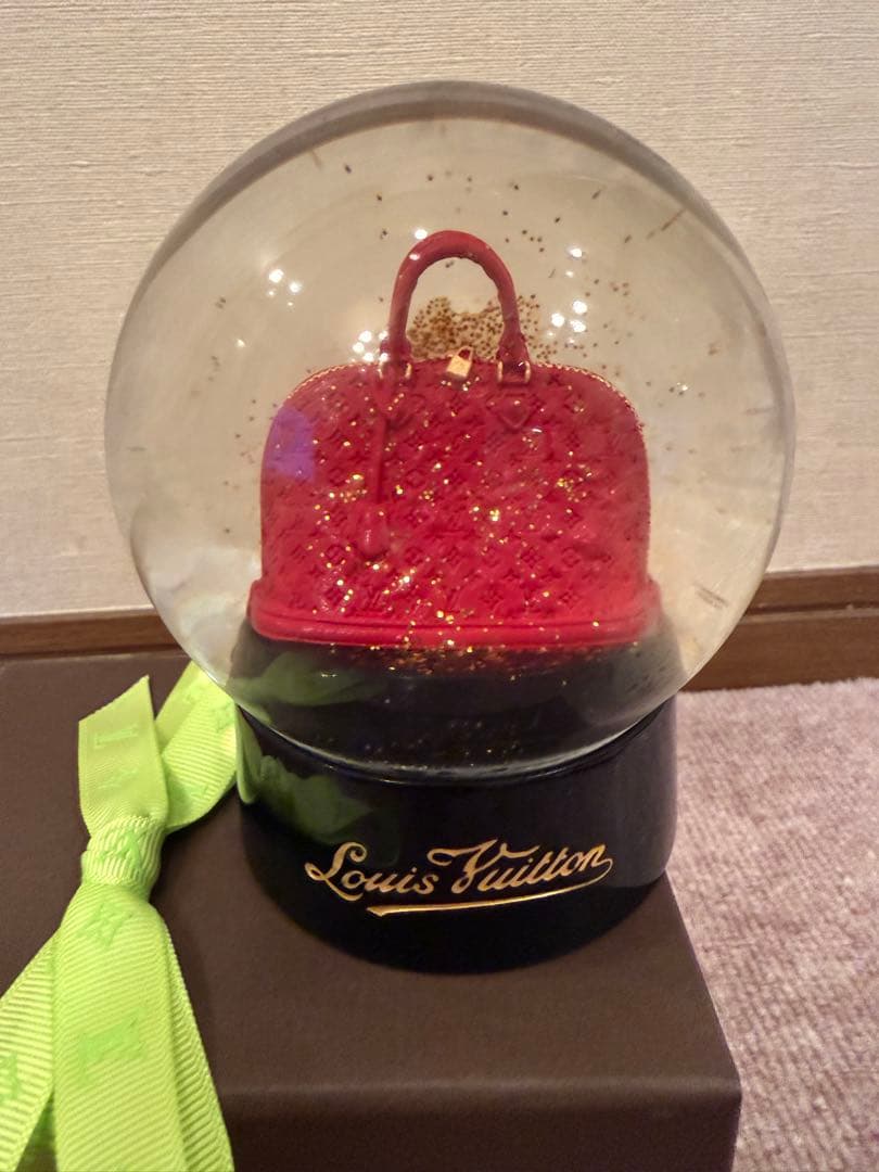 Louis Vuitton スノードーム レッド 非売品