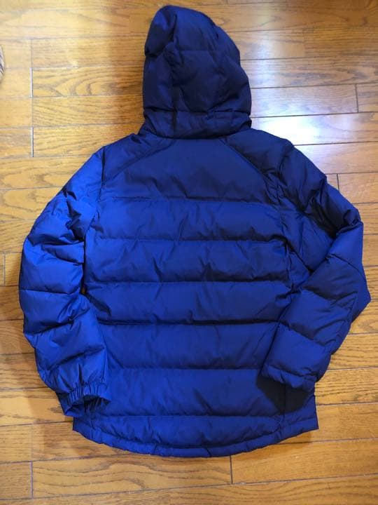 未使用　ナイキ　ジャケット　ダウン
