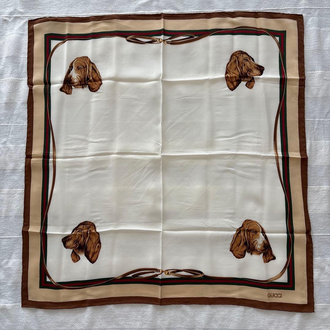 GUCCI シルク　ミニスカーフ　シェリーライン　犬　ドッグ　イタリア製　グッチ