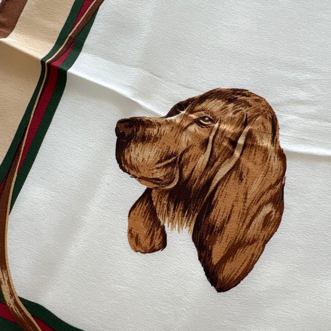 GUCCI シルク　ミニスカーフ　シェリーライン　犬　ドッグ　イタリア製　グッチ