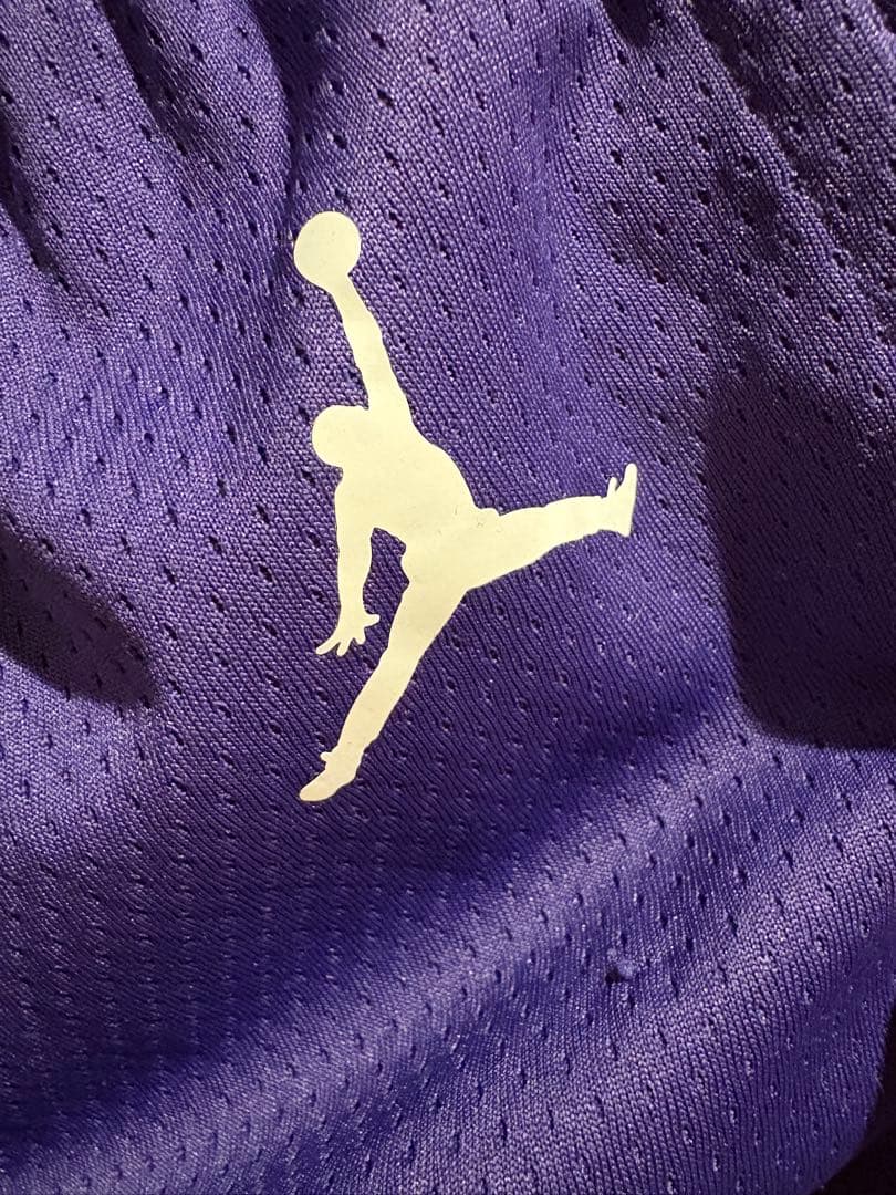 NBA ホーネッツ レプリカショーツ
