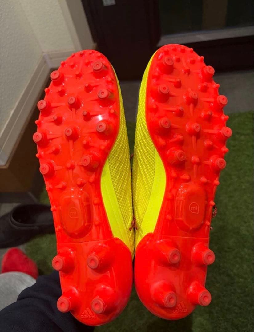 Adidas Predator 18.2 サッカースパイク26.5cm