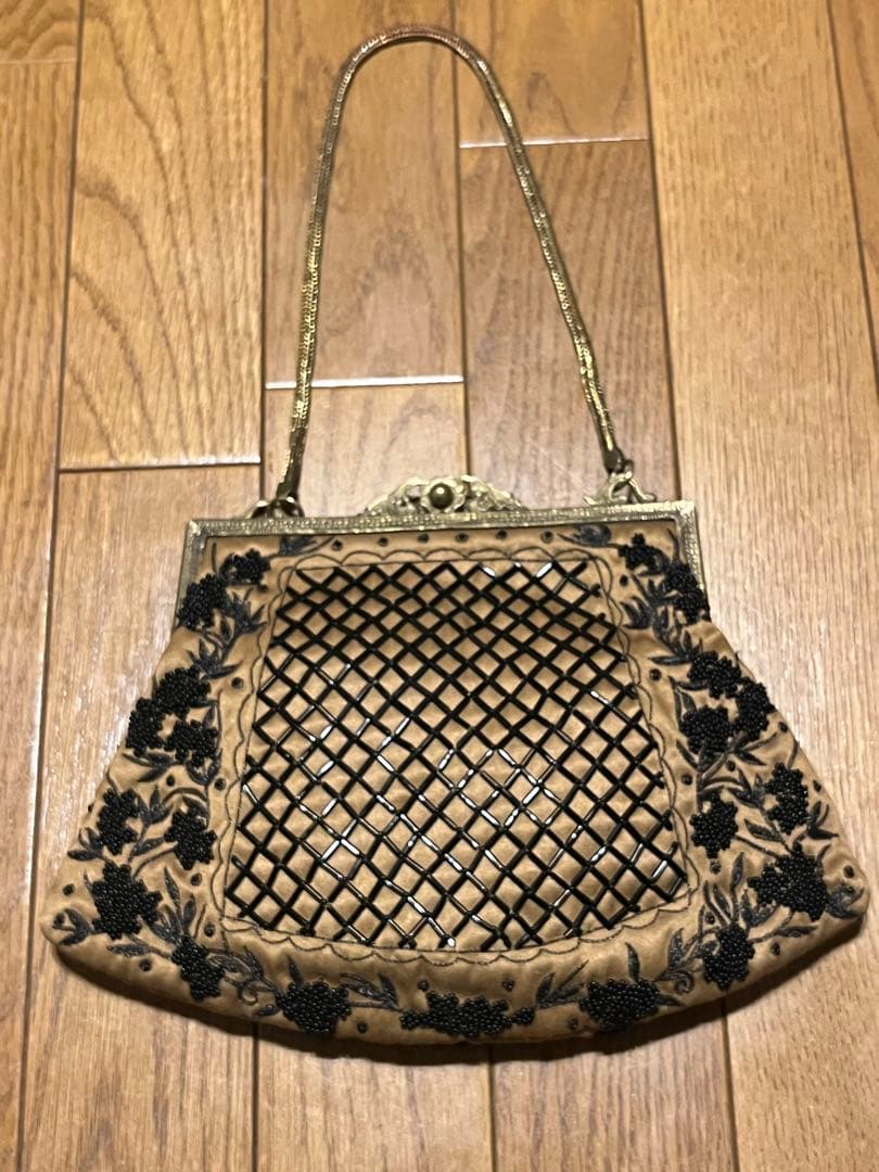 UNITED ARROWS ビーズ刺繍　パーティーバッグ