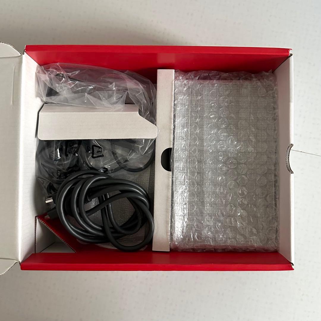 Nintendo Switch 2023年製・バッテリー強化型