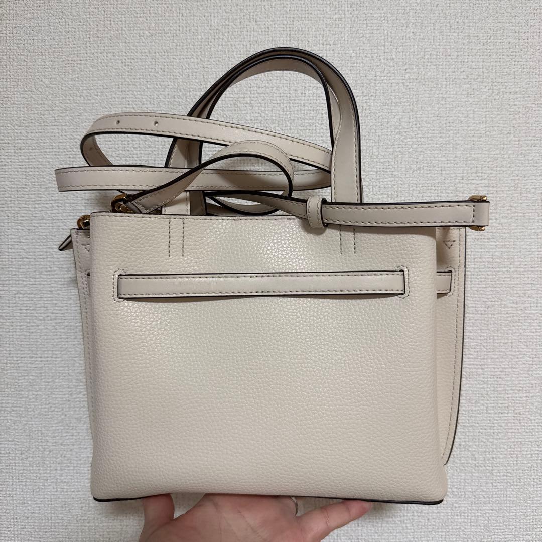 MICHAEL KORS ホワイトショルダーバッグ