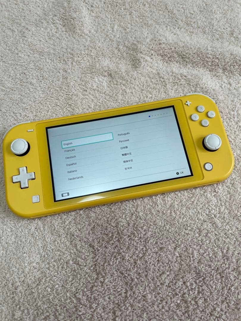 Nintendo Switch Lite イエロー　(本体のみ)