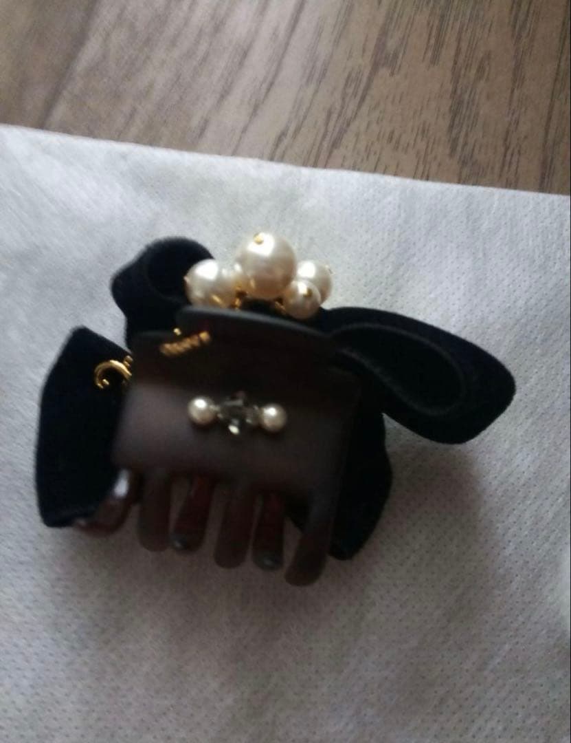 コンプレックスビズ ベルベットリボンヘアクリップ