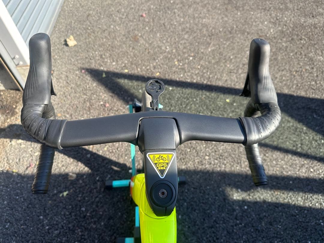 TREK Madone SLR 9 Gen 6 2022 （引取限定）