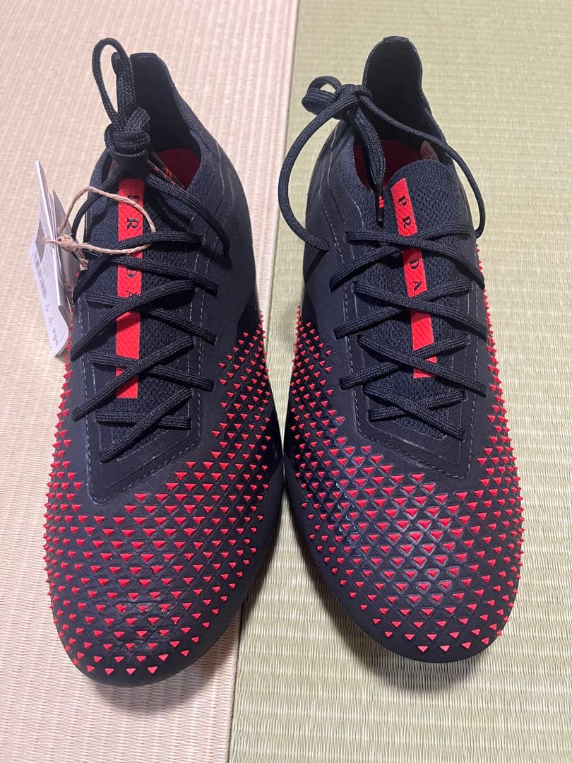 【adidas×PRADA】サッカースパイク 黒/赤