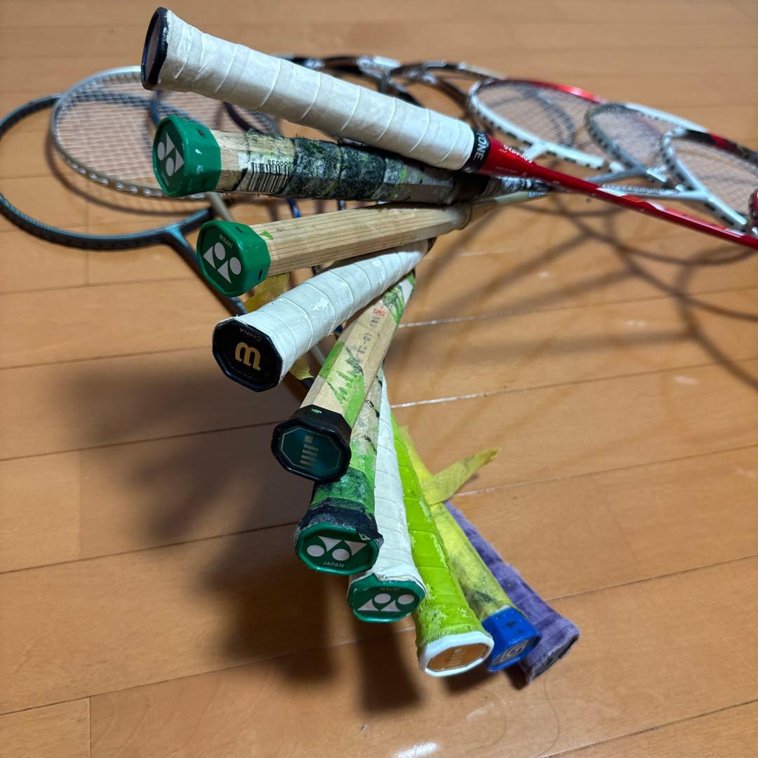 25万円相当のバドミントンラケット10本セット