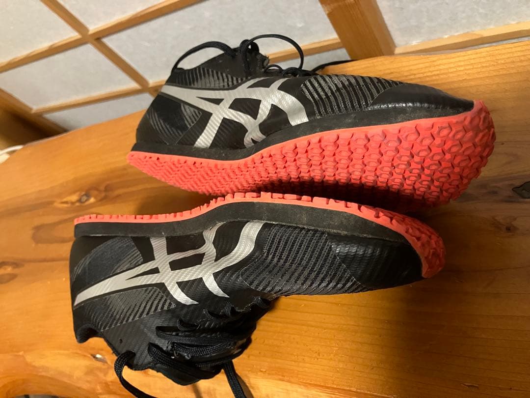 ASICS 陸上競技用　ウインドスプリント　黒　26.0