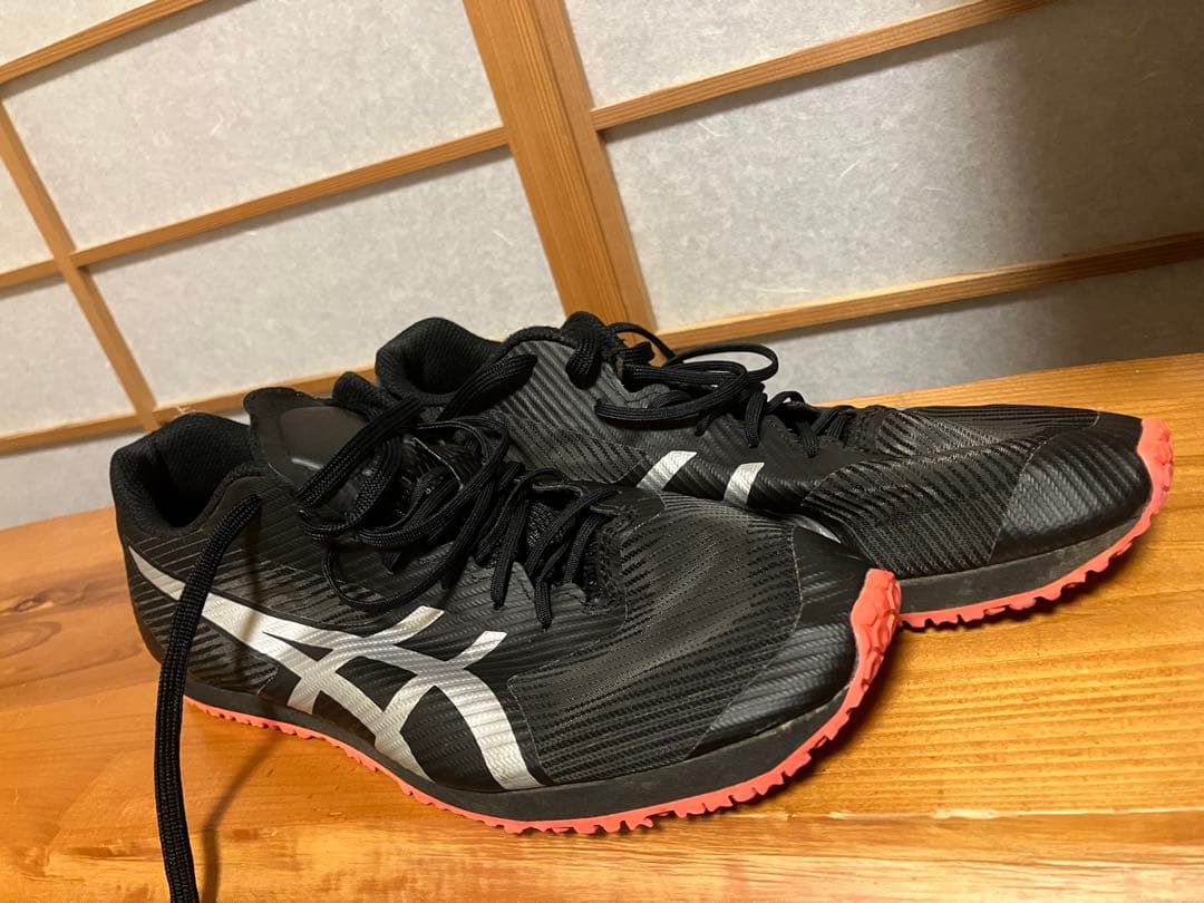 ASICS 陸上競技用　ウインドスプリント　黒　26.0