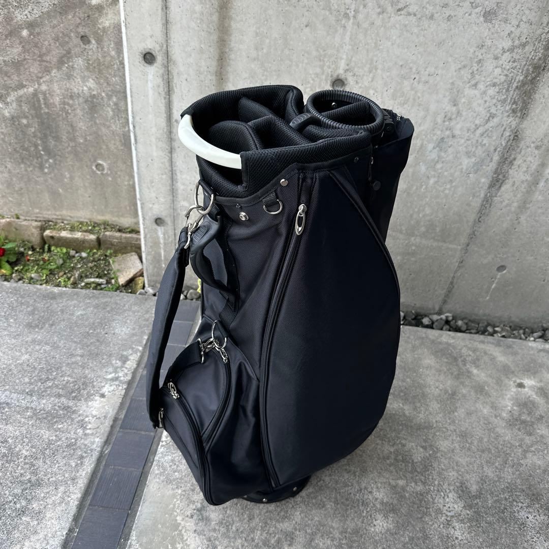セルフスタンドバック内蔵キャディバック